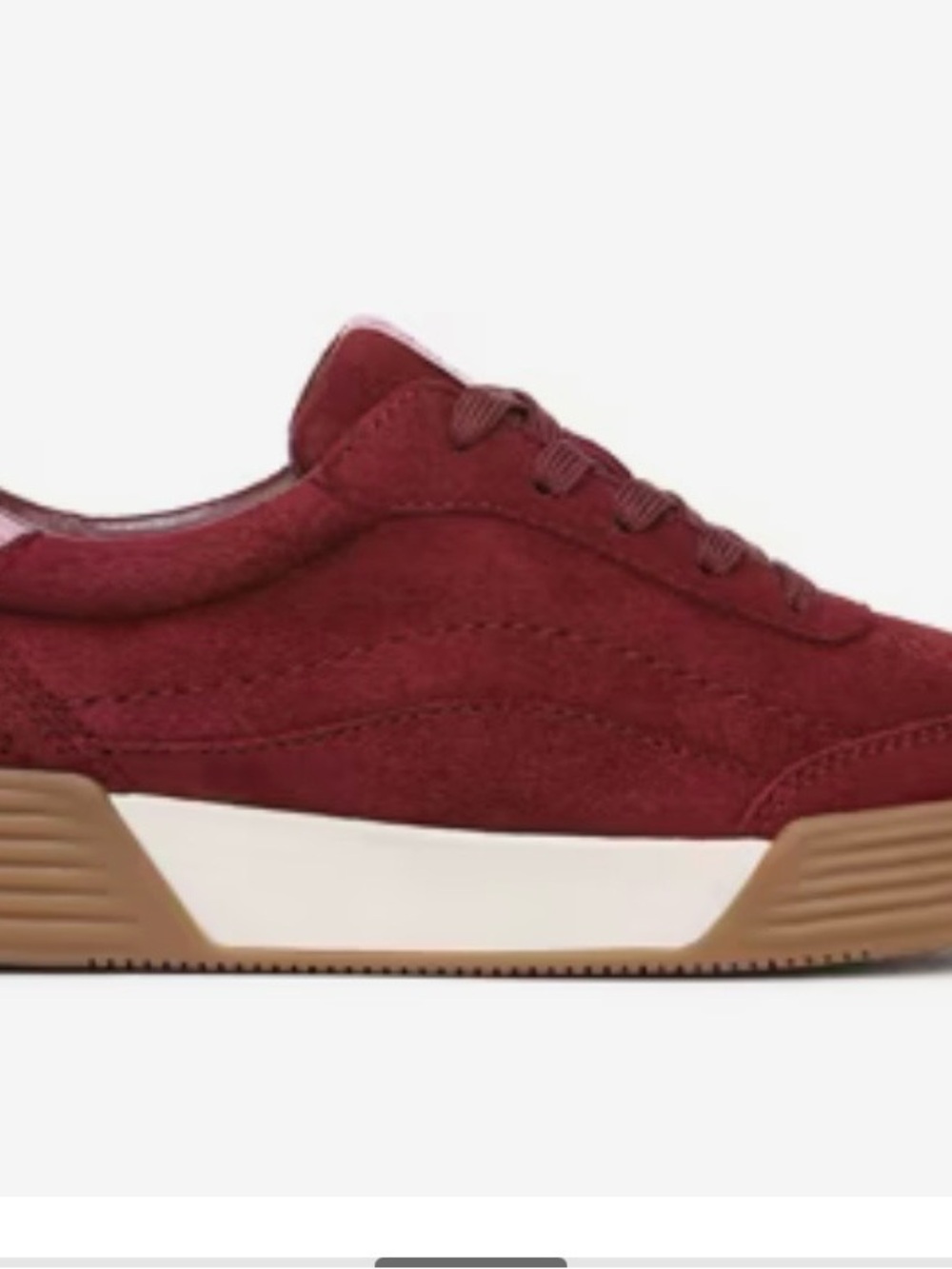 Naturalizer Women's Burgundy Suede Sneakers# New without tags # Burgundy ❤️